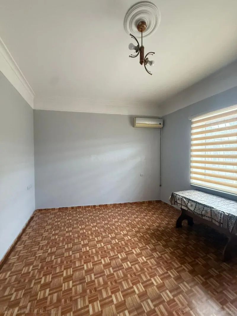 Kirayə verilir Ofis 900 m² Nizami m. - şəkil 15