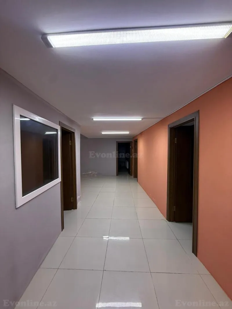 Kirayə verilir Ofis 900 m² Nizami m. - şəkil 19