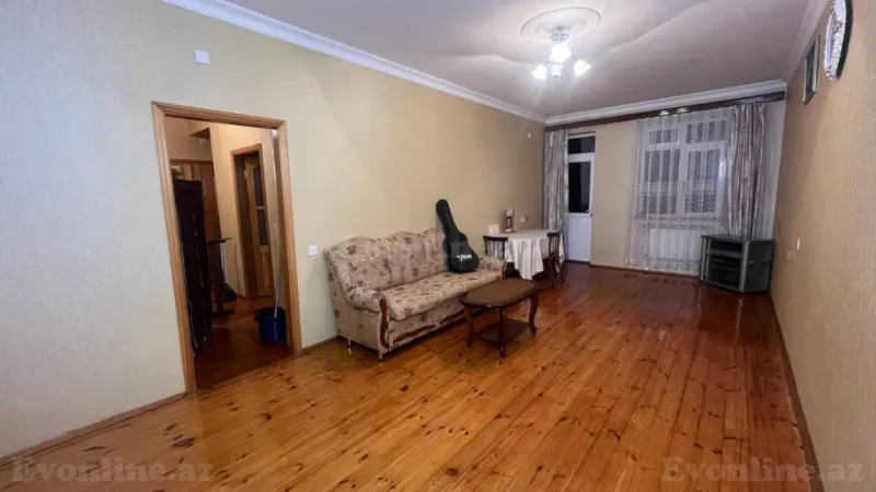 2 otaqlı Mənzil 73 m² Massiv D Satılır