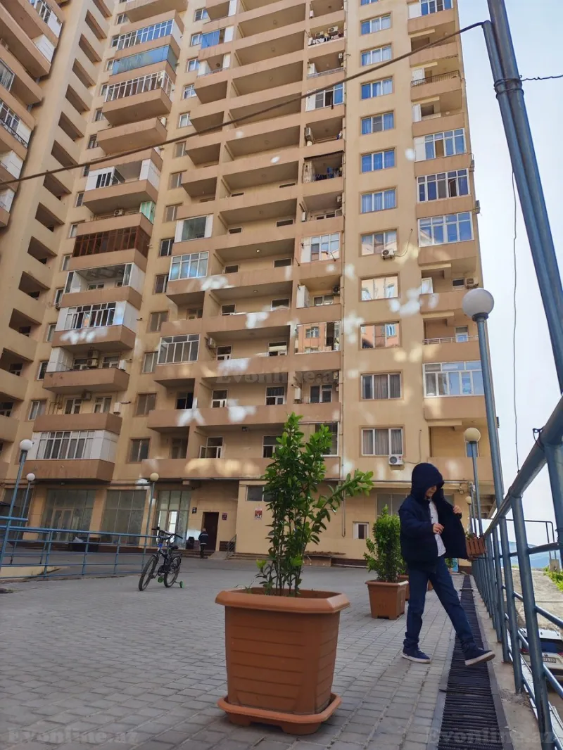 3 otaqlı Mənzil 137.1 m² Yeni Yasamal Satılır