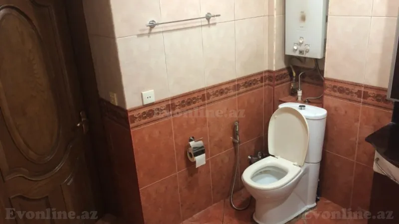 Satılır 3 otaqlı Mənzil Köhnə tikili 105 m² Sahil m. - şəkil 16