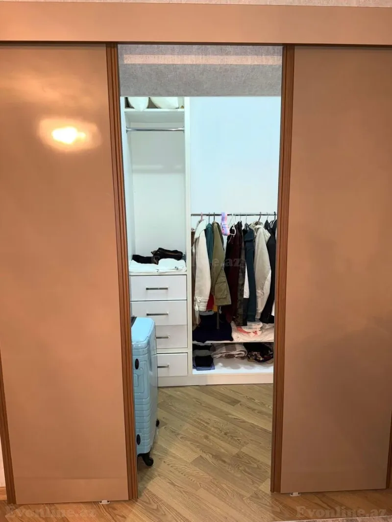 Satılır 5 otaqlı Mənzil Köhnə tikili 170 m² Nəsimi r. - şəkil 16