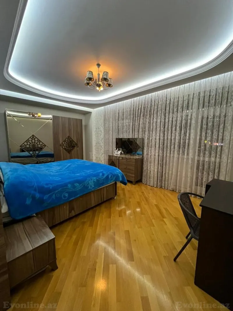Satılır 4 otaqlı Mənzil Yeni tikili 220 m² 8 Noyabr m. - şəkil 9