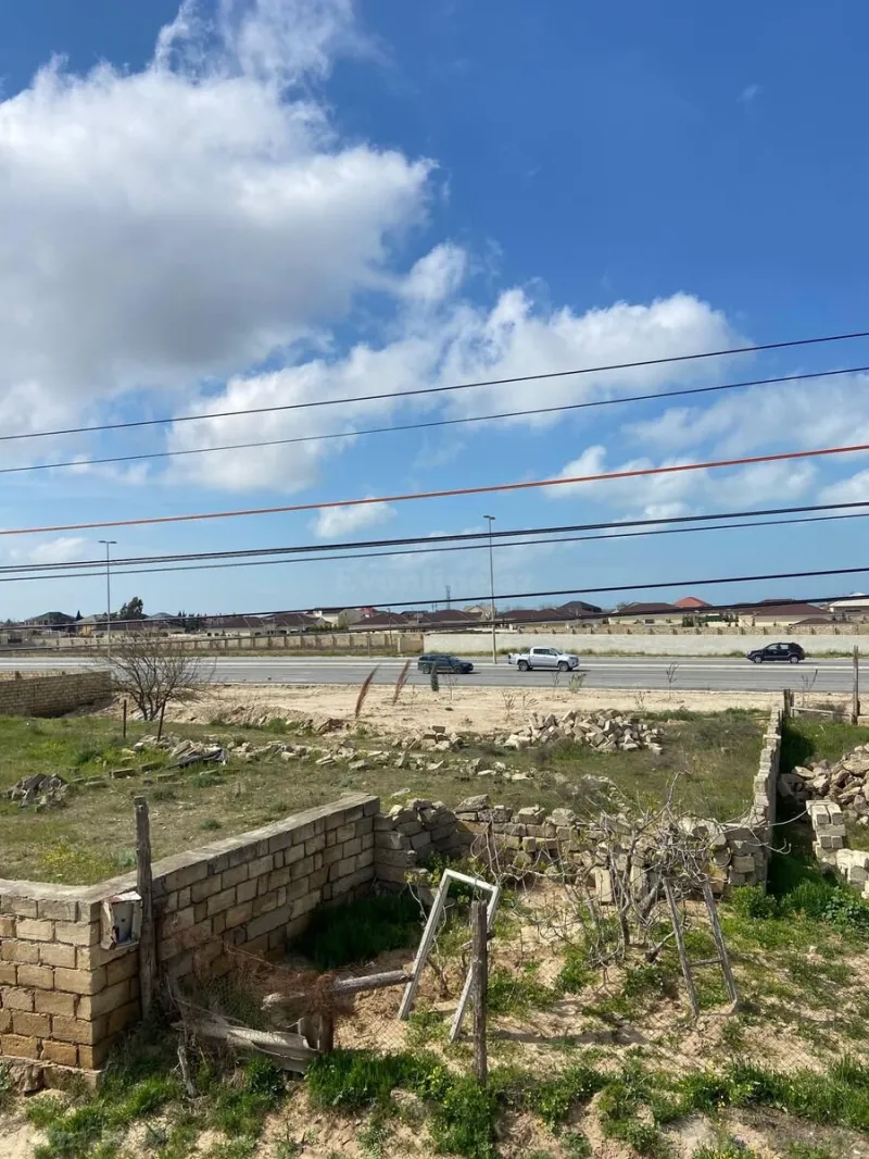 Torpaq Sabunçu r. Satılır