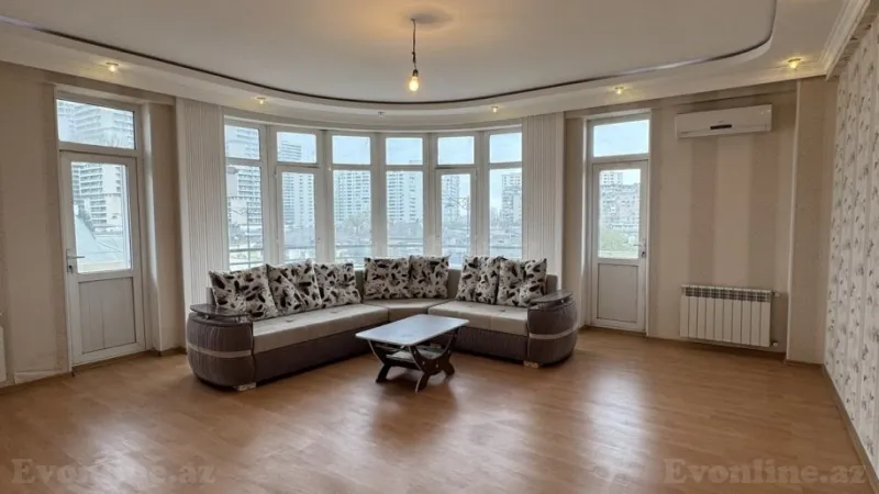 3 otaqlı Mənzil 145 m² Yasamal Satılır