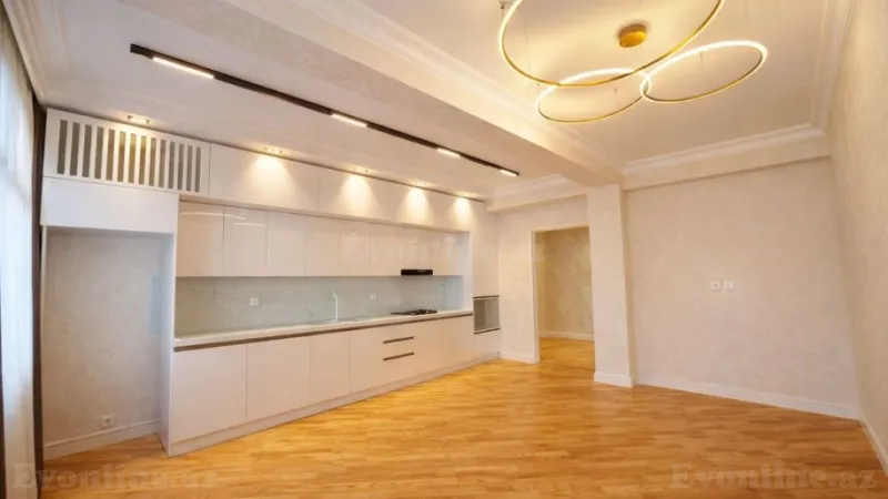3 otaqlı Mənzil 95 m² Sabunçu r. Satılır