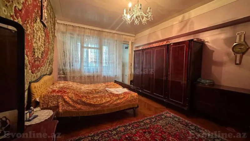 Satılır 3 otaqlı Mənzil Köhnə tikili 105 m² Elmlər Akademiyası m. - şəkil 2