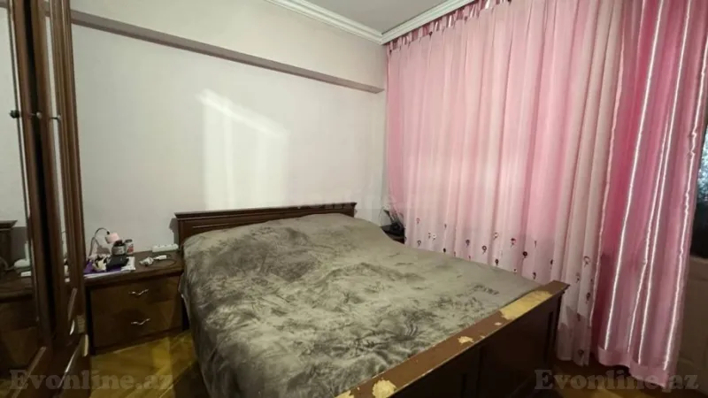 Satılır 3 otaqlı Mənzil Köhnə tikili 105 m² Elmlər Akademiyası m. - şəkil 4