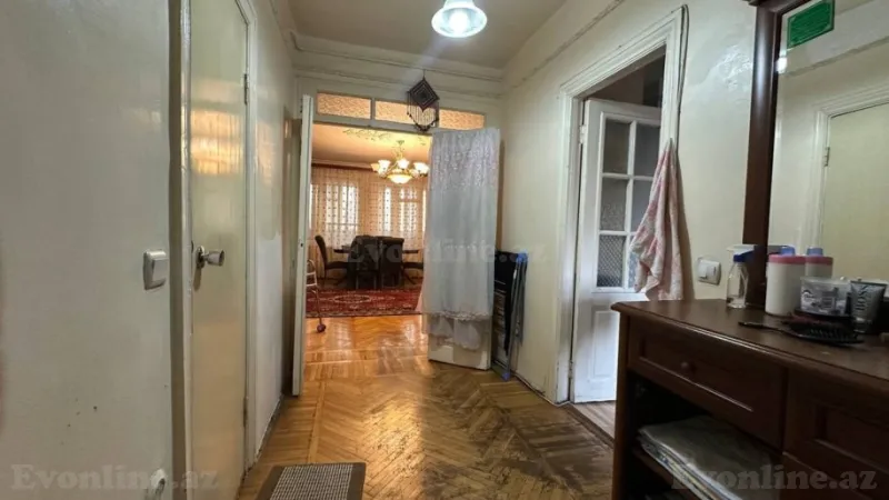 Satılır 3 otaqlı Mənzil Köhnə tikili 105 m² Elmlər Akademiyası m. - şəkil 9
