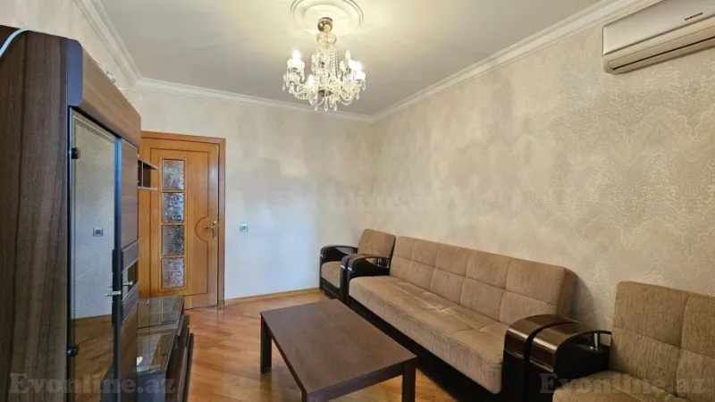 Satılır 2 otaqlı Mənzil Köhnə tikili 70 m² 8-ci mikrorayon - şəkil 4