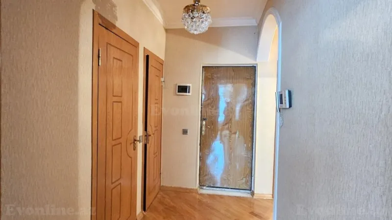 Satılır 2 otaqlı Mənzil Köhnə tikili 70 m² 8-ci mikrorayon - şəkil 11