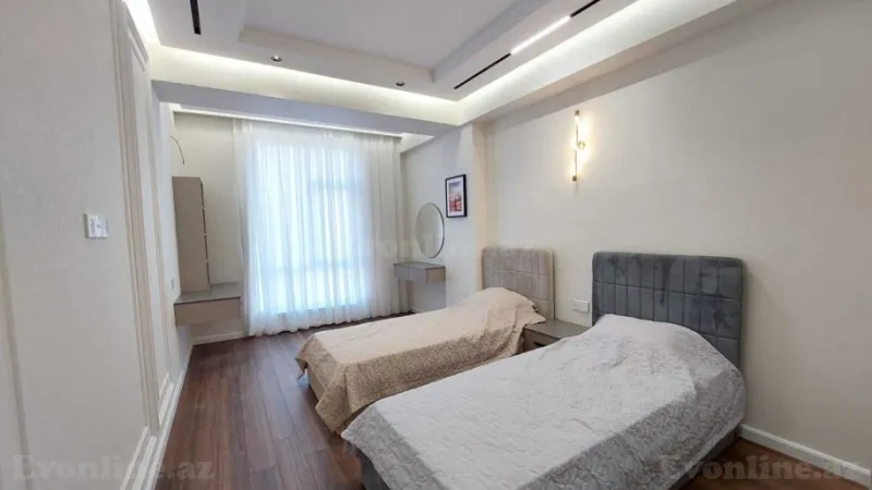 Kirayə verilir 3 otaqlı Mənzil Yeni tikili 120 m² Nərimanov r. - şəkil 15