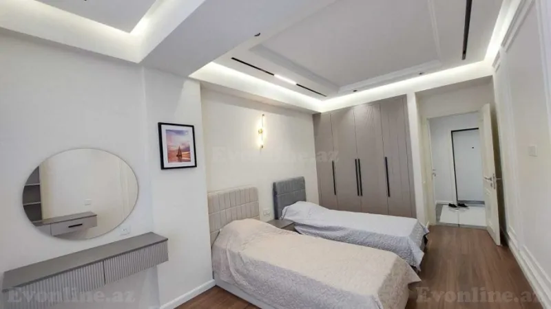 Kirayə verilir 3 otaqlı Mənzil Yeni tikili 120 m² Nərimanov r. - şəkil 17