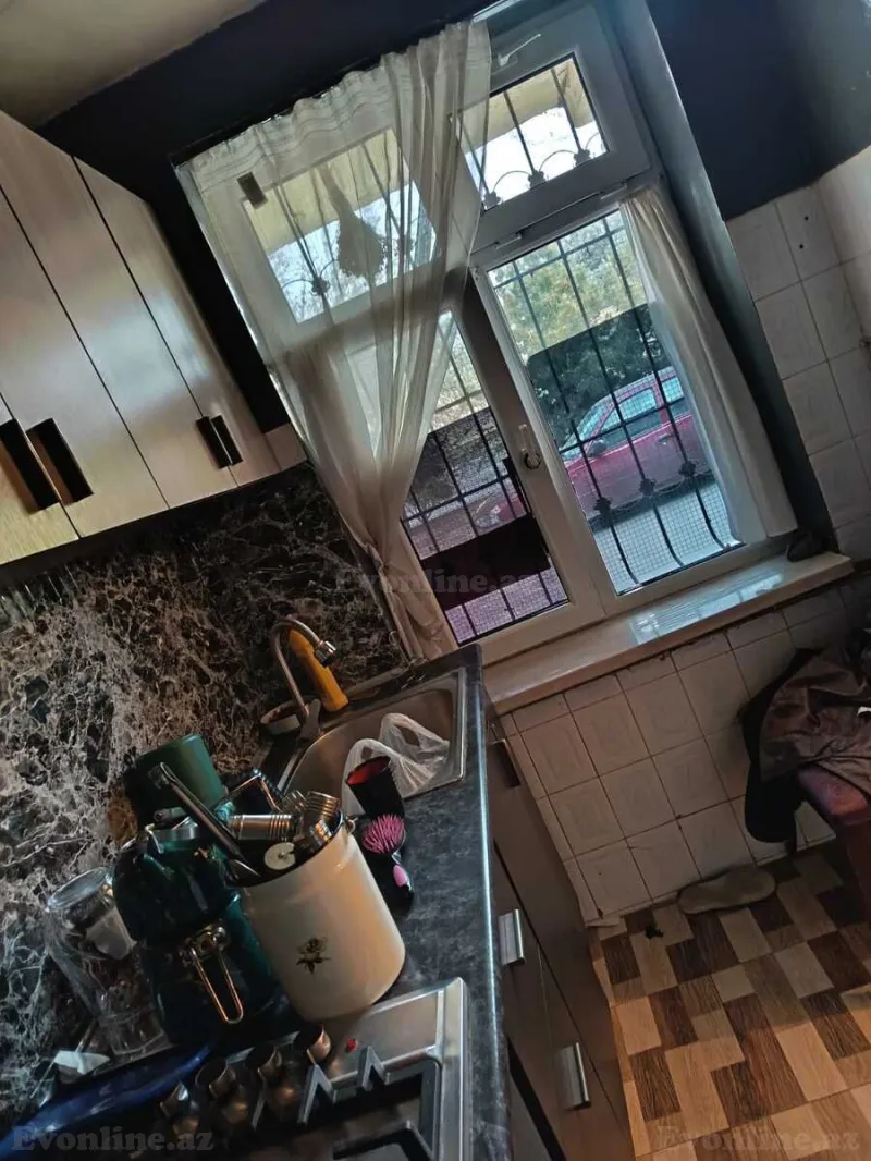 Kirayə verilir 3 otaqlı Mənzil Köhnə tikili 48 m² Lökbatan - şəkil 9