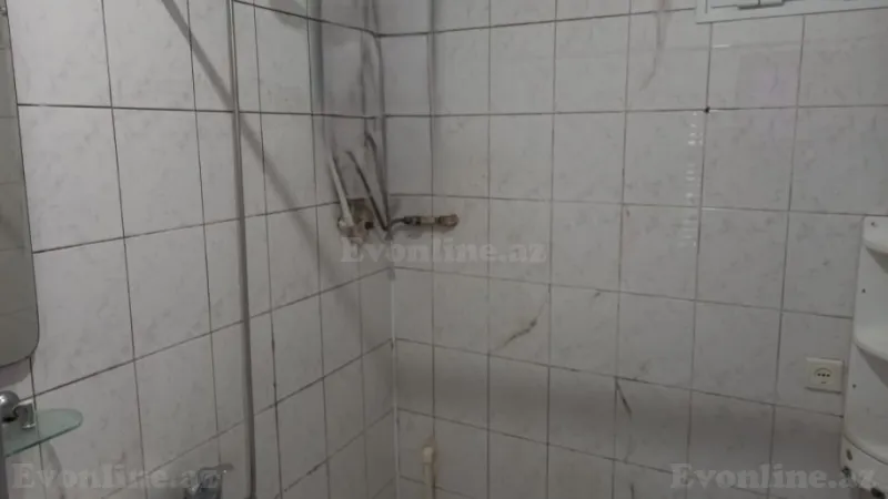 Kirayə verilir 2 otaqlı Mənzil Köhnə tikili 65 m² 9-cu mikrorayon - şəkil 7