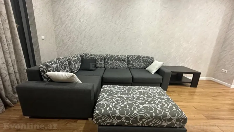 Kirayə verilir 2 otaqlı Mənzil Yeni tikili 100 m² Səbail r. - şəkil 4