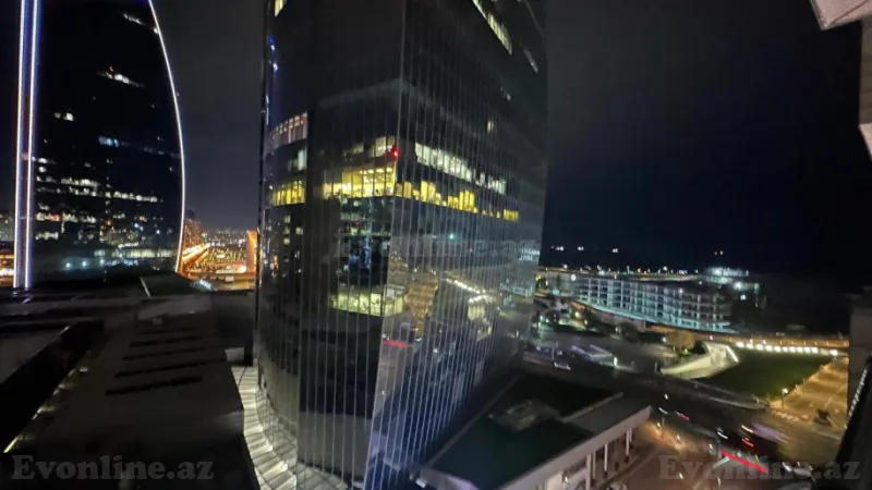 Kirayə verilir 2 otaqlı Mənzil Yeni tikili 100 m² Səbail r. - şəkil 5