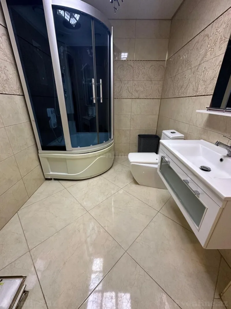 Kirayə verilir 2 otaqlı Mənzil Yeni tikili 100 m² Səbail r. - şəkil 14