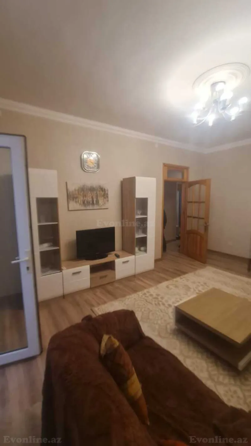 Kirayə verilir 3 otaqlı Mənzil Köhnə tikili 90 m² 28 May m. - şəkil 6