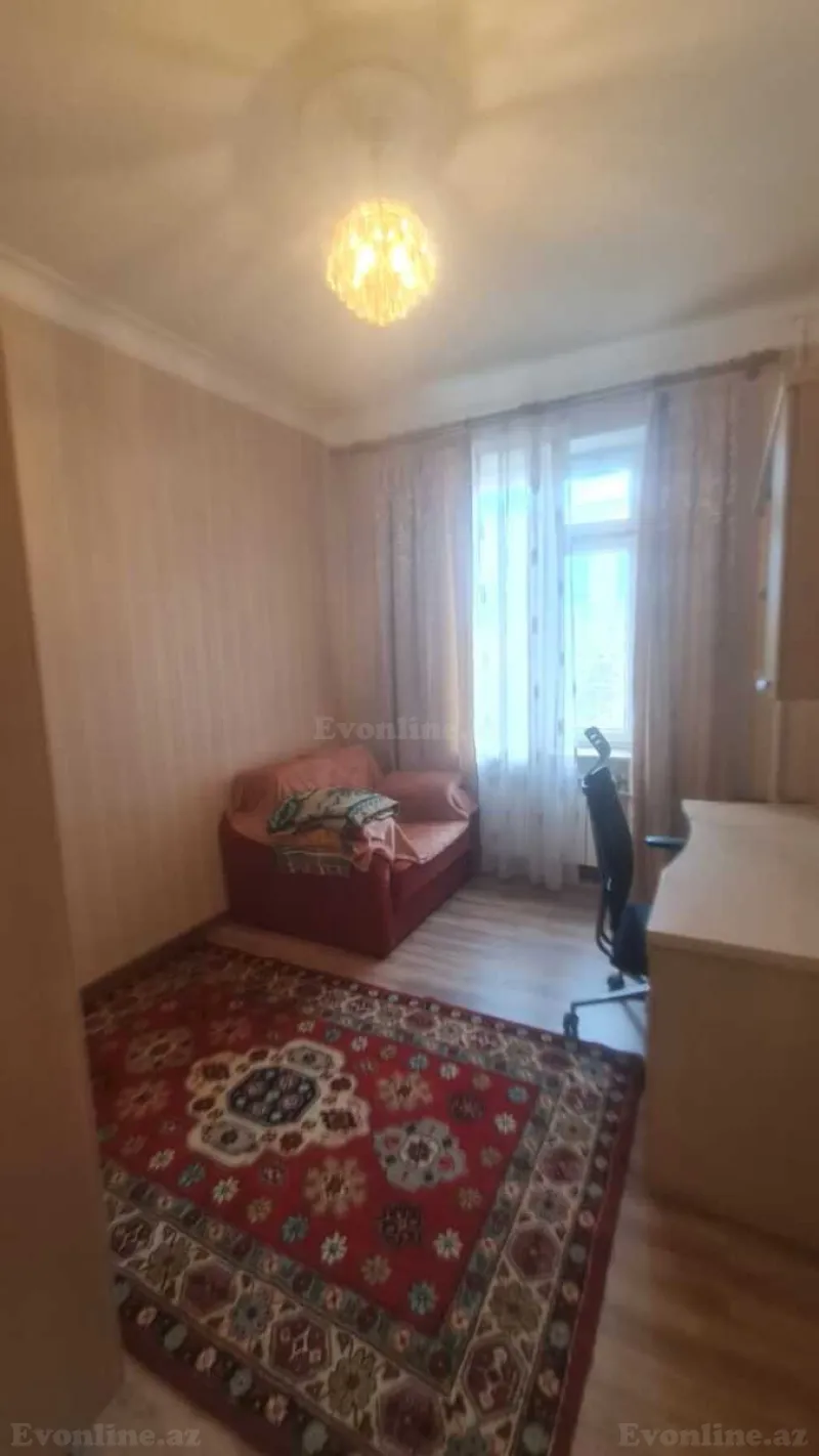 Kirayə verilir 3 otaqlı Mənzil Köhnə tikili 90 m² 28 May m. - şəkil 7