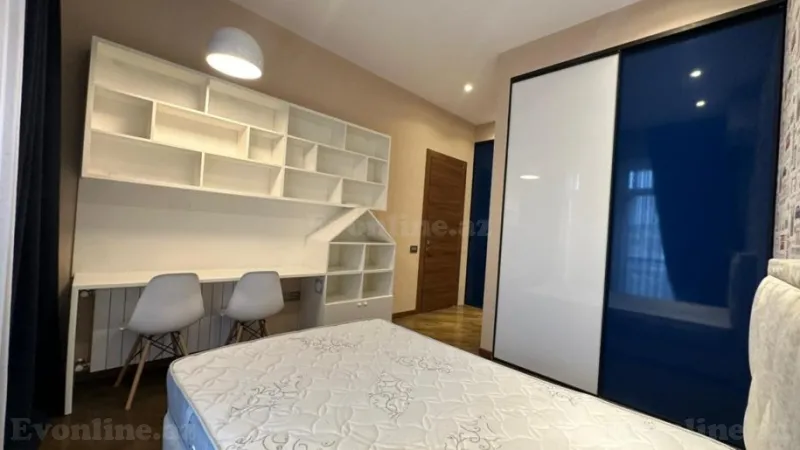 Kirayə verilir 4 otaqlı Mənzil Yeni tikili 200 m² 28 May m. - şəkil 17