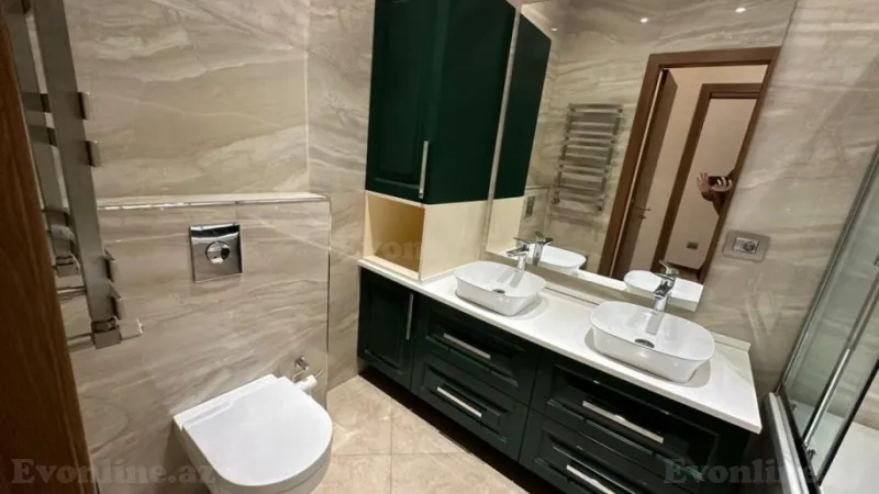 Kirayə verilir 4 otaqlı Mənzil Yeni tikili 200 m² 28 May m. - şəkil 20