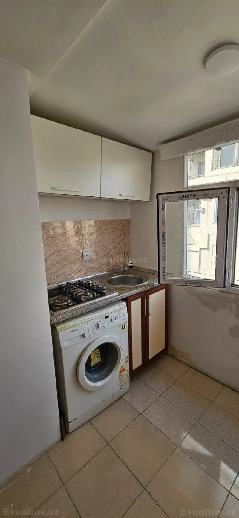 Kirayə verilir 1 otaqlı Mənzil Köhnə tikili 30 m² Nəriman Nərimanov m.