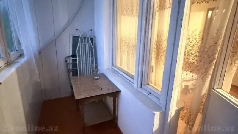 Satılır 2 otaqlı Mənzil Köhnə tikili 60 m² Xalqlar Dostluğu m. - şəkil 4