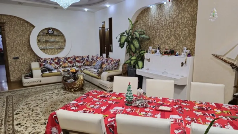 4 otaqlı Mənzil 179 m² Xətai m. Satılır