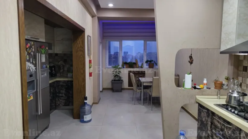 Satılır 4 otaqlı Mənzil Yeni tikili 179 m² Xətai m. - şəkil 13