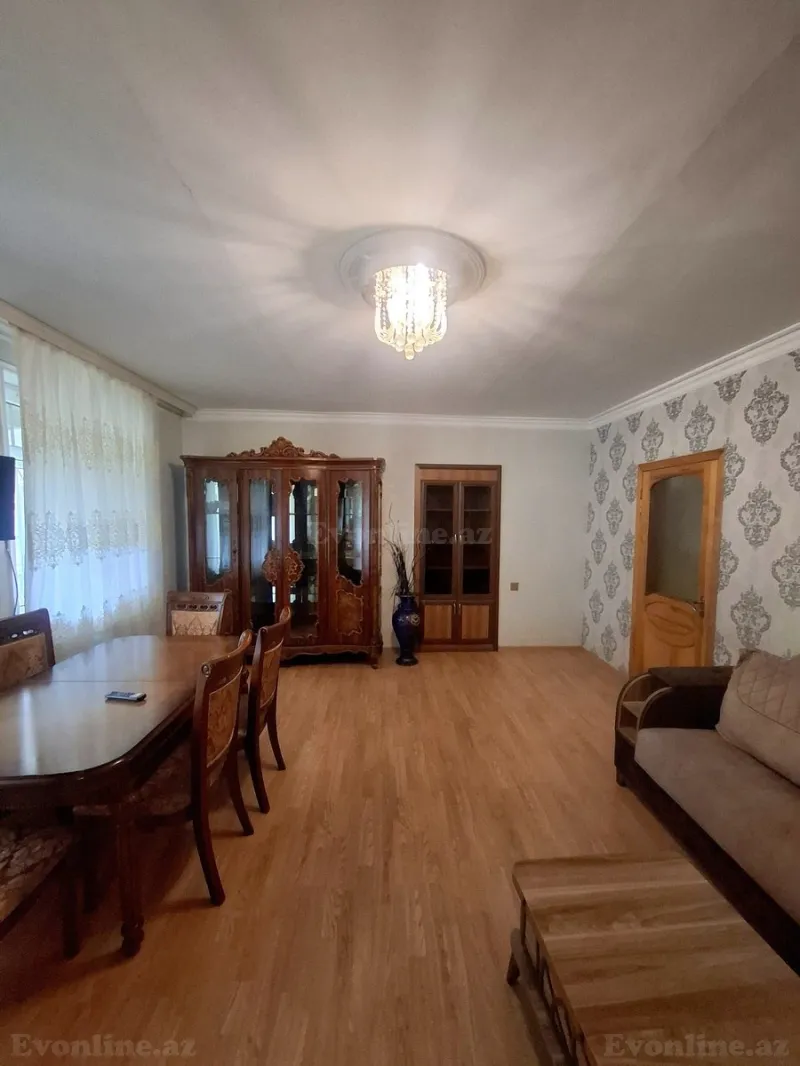 Satılır 4 otaqlı Mənzil Köhnə tikili 85 m² Sumqayıt - şəkil 2