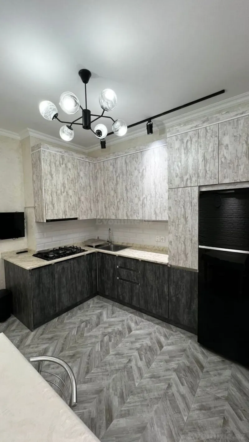 Kirayə verilir 3 otaqlı Mənzil Yeni tikili 120 m² Xətai m. - şəkil 11