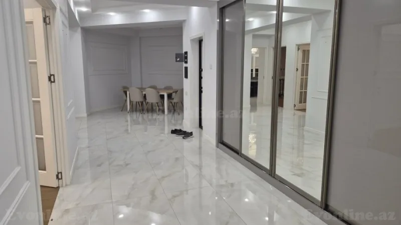 Kirayə verilir 4 otaqlı Mənzil Yeni tikili 220 m² Nərimanov r. - şəkil 6