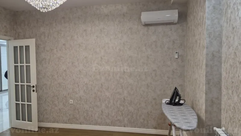 Kirayə verilir 4 otaqlı Mənzil Yeni tikili 220 m² Nərimanov r. - şəkil 13