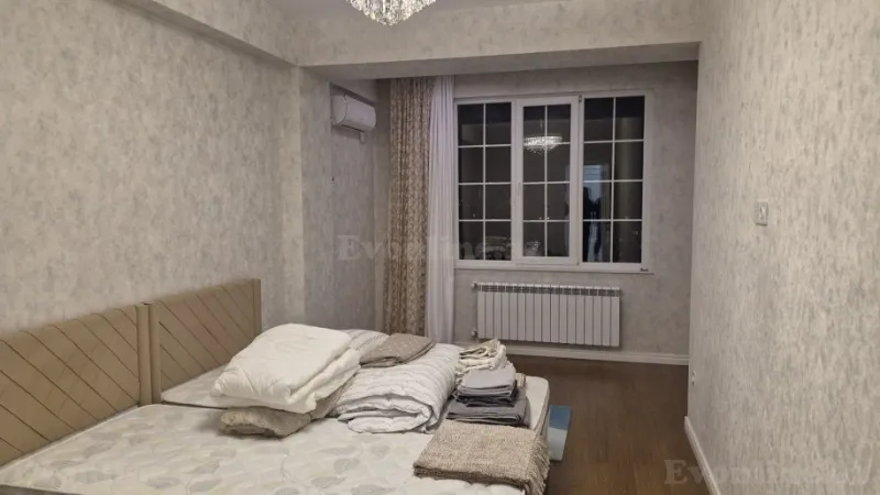 Kirayə verilir 4 otaqlı Mənzil Yeni tikili 220 m² Nərimanov r. - şəkil 17