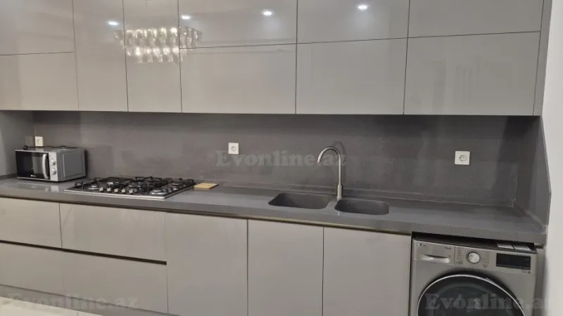 Kirayə verilir 4 otaqlı Mənzil Yeni tikili 220 m² Nərimanov r. - şəkil 21
