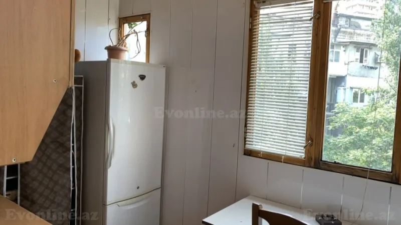 Kirayə verilir 2 otaqlı Mənzil Köhnə tikili 60 m² Yasamal - şəkil 6