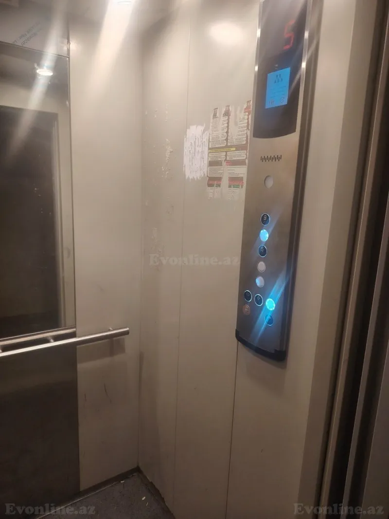 Satılır 2 otaqlı Mənzil Köhnə tikili 65 m² 9-cu mikrorayon - şəkil 8