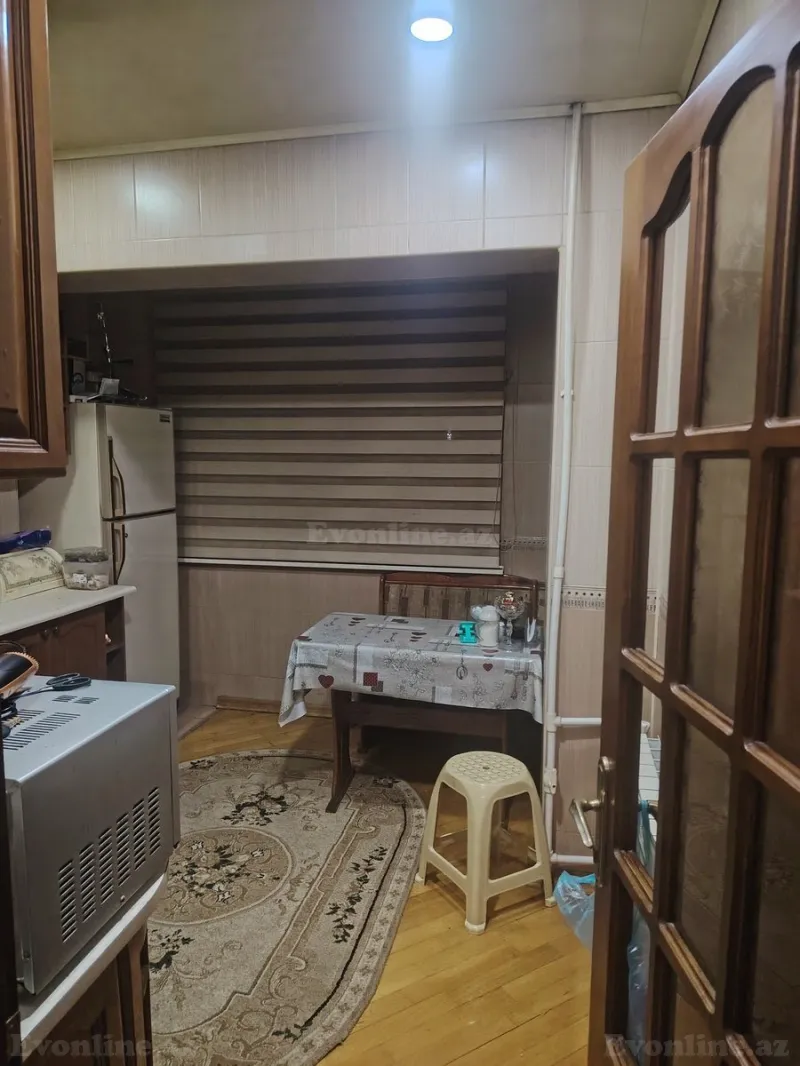 Satılır 2 otaqlı Mənzil Köhnə tikili 65 m² 9-cu mikrorayon - şəkil 9