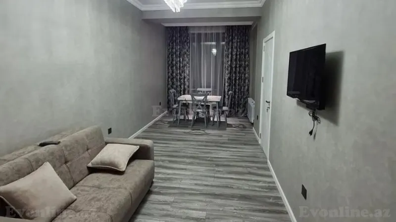 Satılır 2 otaqlı Mənzil Köhnə tikili 57 m² 4-cü mikrorayon