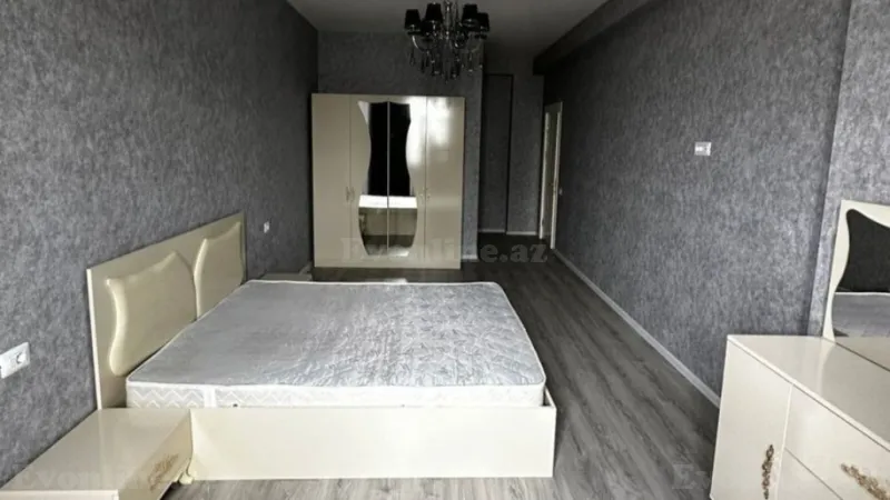 Satılır 2 otaqlı Mənzil Köhnə tikili 57 m² 4-cü mikrorayon - şəkil 2