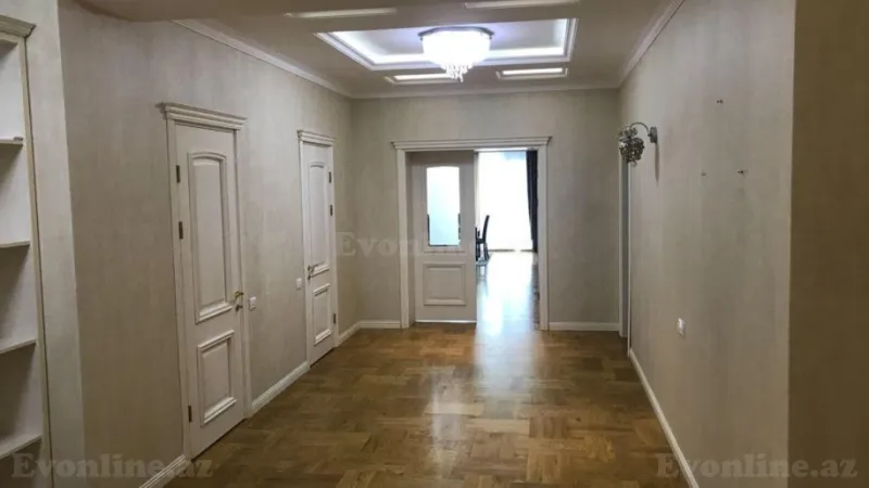 Kirayə verilir 4 otaqlı Mənzil Yeni tikili 253 m² Xətai m. - şəkil 12