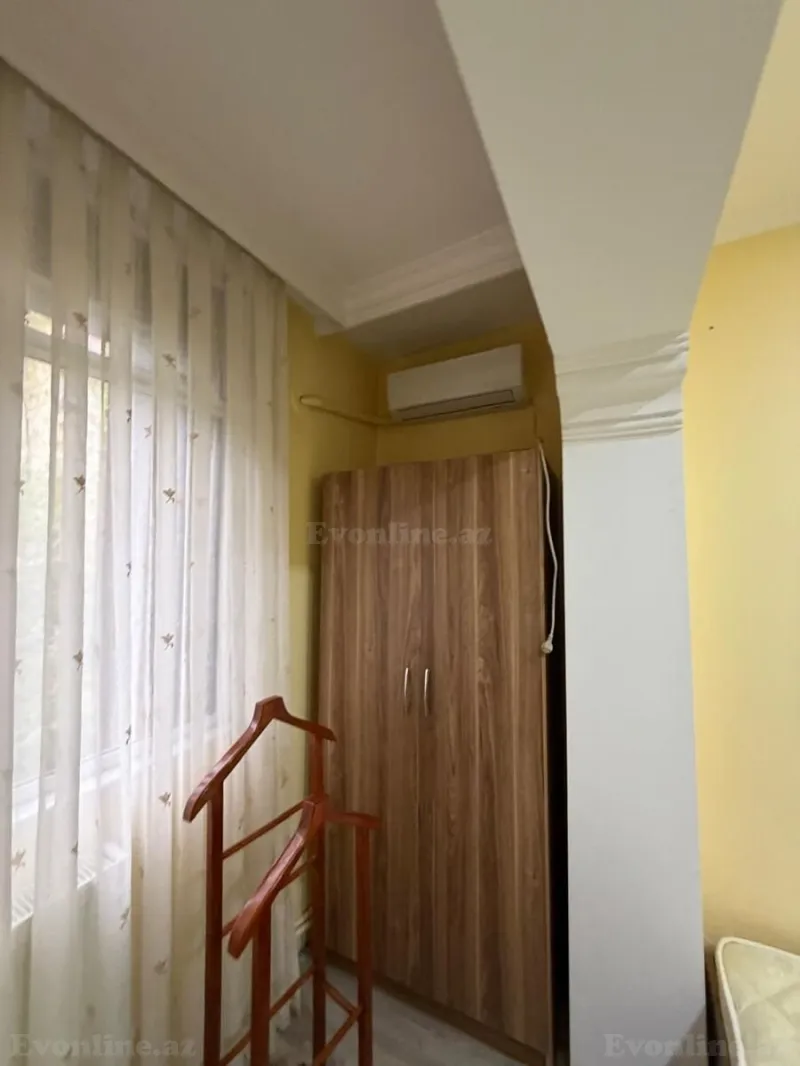Satılır 2 otaqlı Mənzil Köhnə tikili 43 m² 8-ci mikrorayon - şəkil 7