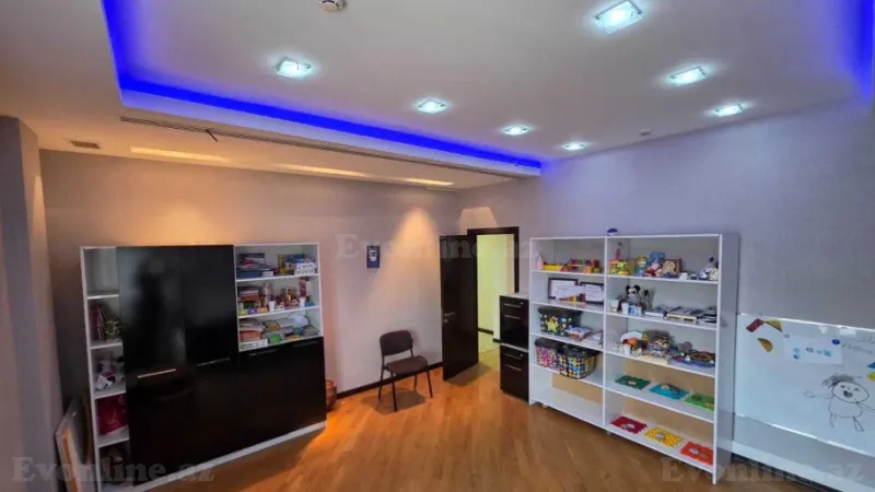 Kirayə verilir Ofis 250 m² 28 May m. - şəkil 2