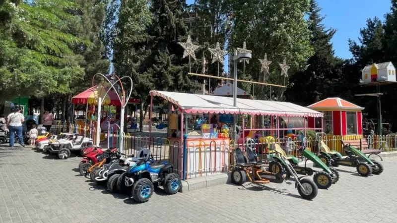 Satılır 2 otaqlı Mənzil Köhnə tikili 65 m² Yeni Yasamal - şəkil 13