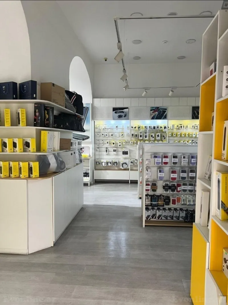 Kirayə verilir Obyekt 75 m² 28 May m.