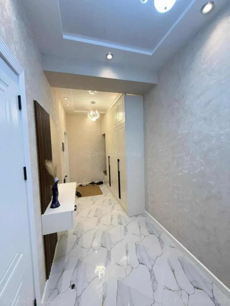 Satılır 3 otaqlı Mənzil Yeni tikili 130 m² Memar Əcəmi m. - şəkil 14