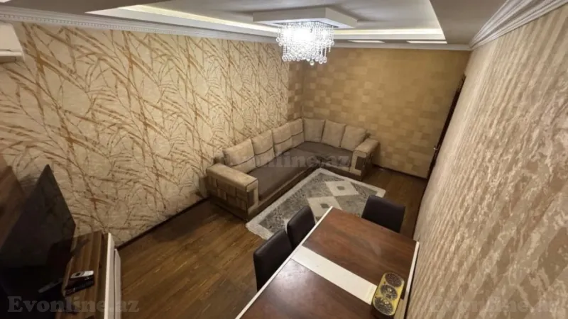 3 otaqlı Mənzil 80 m² Qaraçuxur Satılır