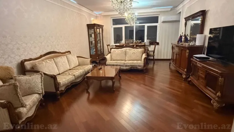 Satılır 3 otaqlı Mənzil Yeni tikili 140 m² Memar Əcəmi m. - şəkil 5