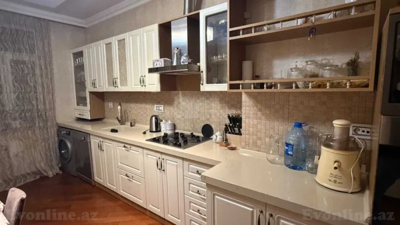 Satılır 3 otaqlı Mənzil Yeni tikili 140 m² Memar Əcəmi m. - şəkil 8